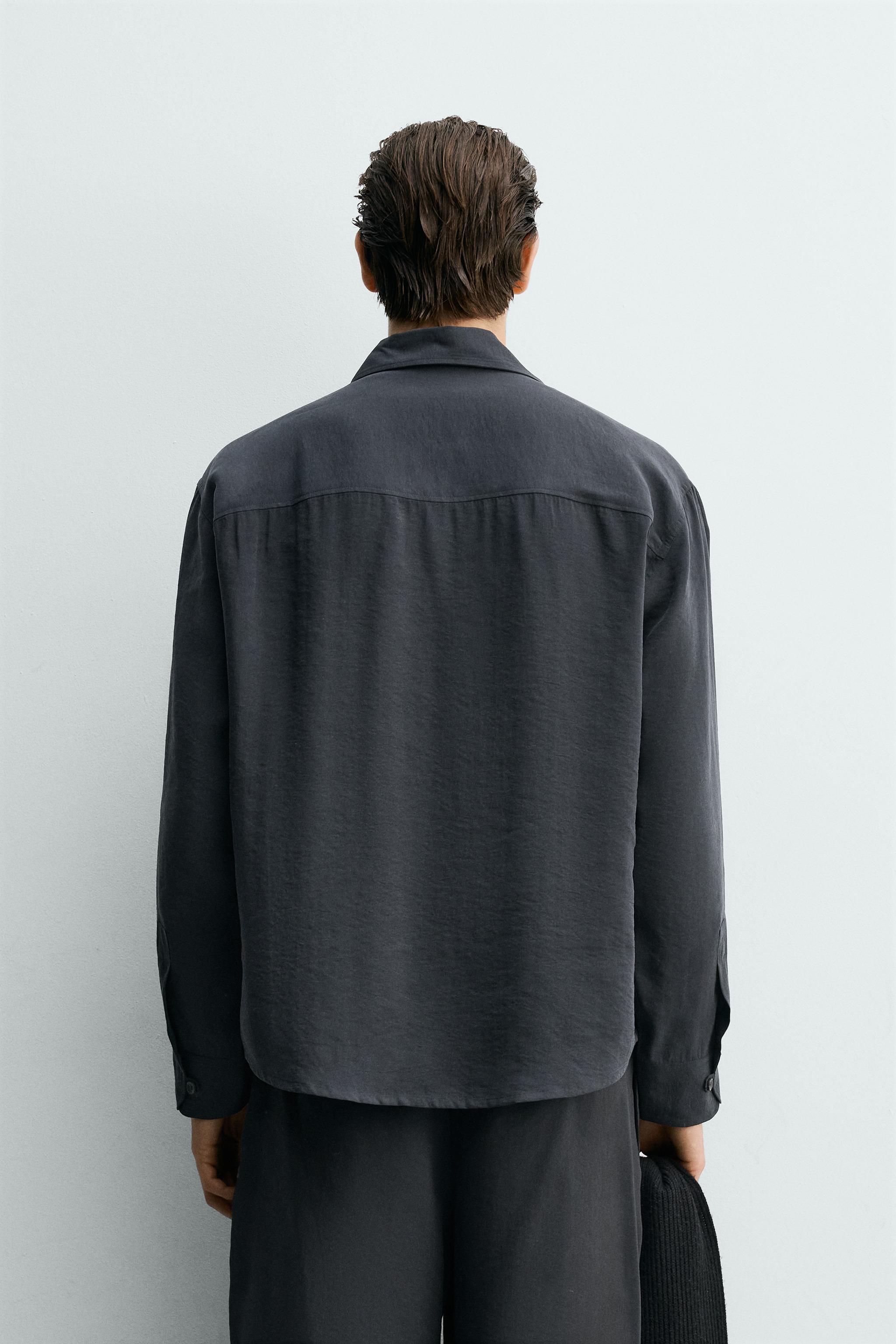 RELAXED FIT FLOWY SHIRT